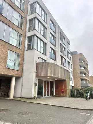 Flat for sale in Glenthorne Road, London W6