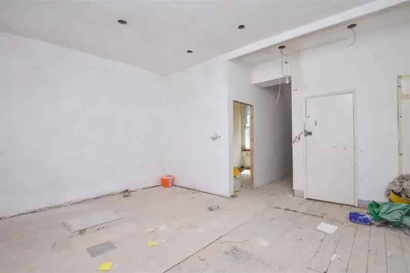 2 Bedroom Flat Harrow Road Central London