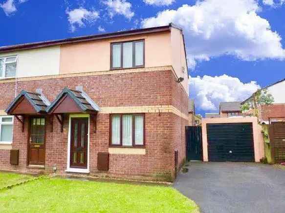 2 Bedroom Detached House with Garage