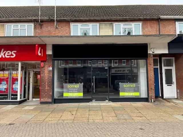 Shop and Store Space Available in Busy Shopping Parade