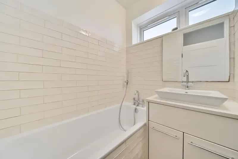 Two Bedroom Maisonette Southfields Wimbledon