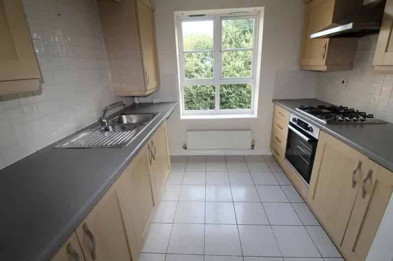 2 Bedroom Flat to Rent Birmingham B37 EPC C Council Tax C