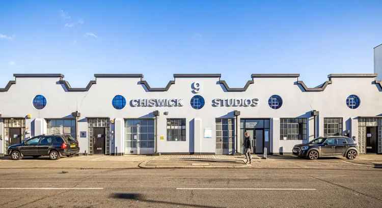 Chiswick Studio Offices for Rent - 24 Hour Access Parking Showers