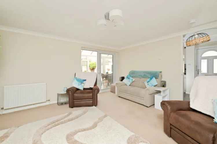 4 Bedroom Bungalow Orton Goldhay Modern Kitchen Conservatory Garage
