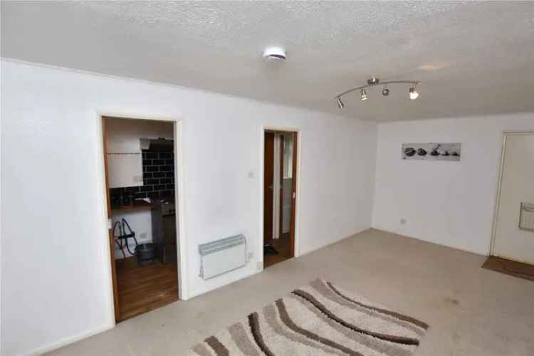 Apartment For Sale in Leeds, England