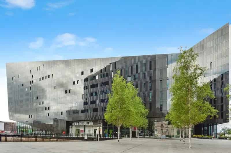 2 Bedroom Flat for Sale Liverpool Mann Island