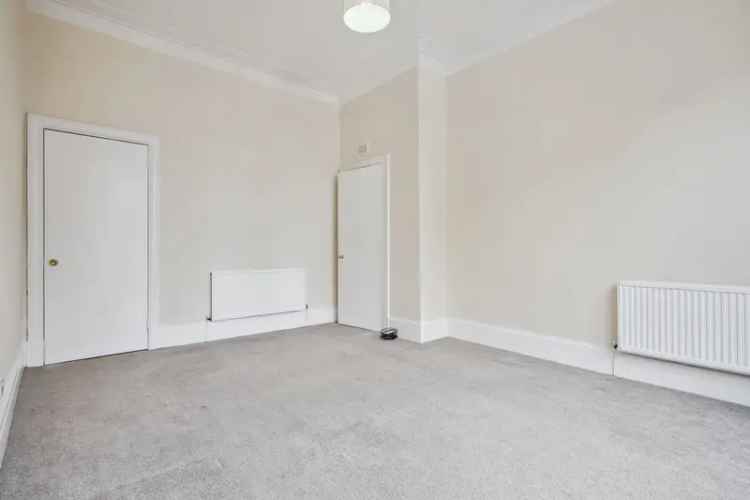 2-Bedroom Flat in Stirling City Centre Near University