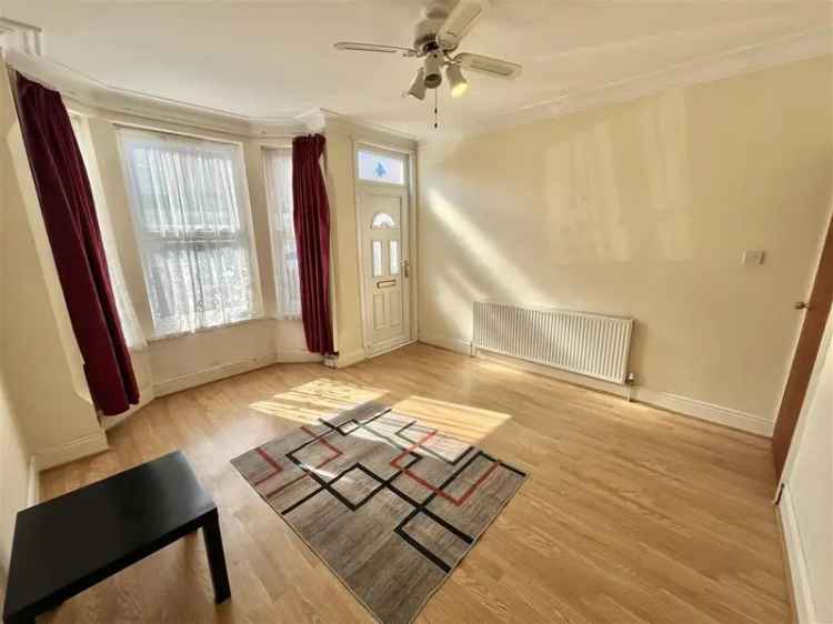 Two Bedroom Mid-Terraced House NG7 Zero Deposit Available
