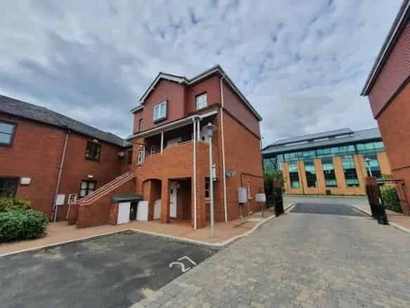 2 Bedroom Flat to Rent