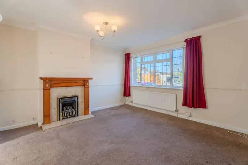 3 Bedroom House For Sale Sedgley