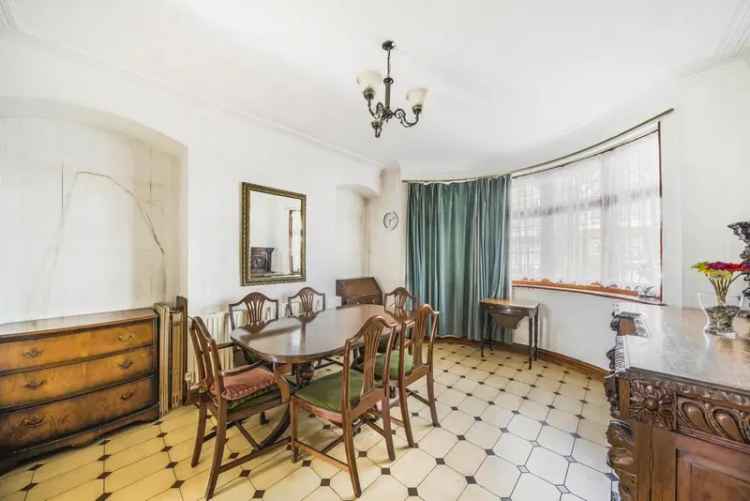 Four Bedroom Home Near Schools and Amenities