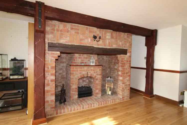 4 Bedroom House To Let Hunsdon