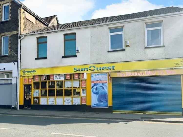 2 Bedroom Maisonette To Let