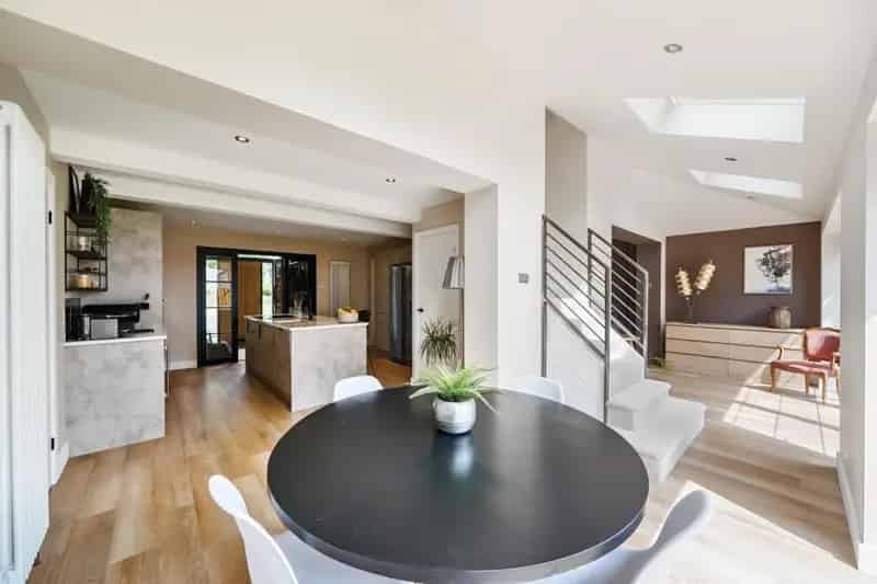 3 bed house for sale