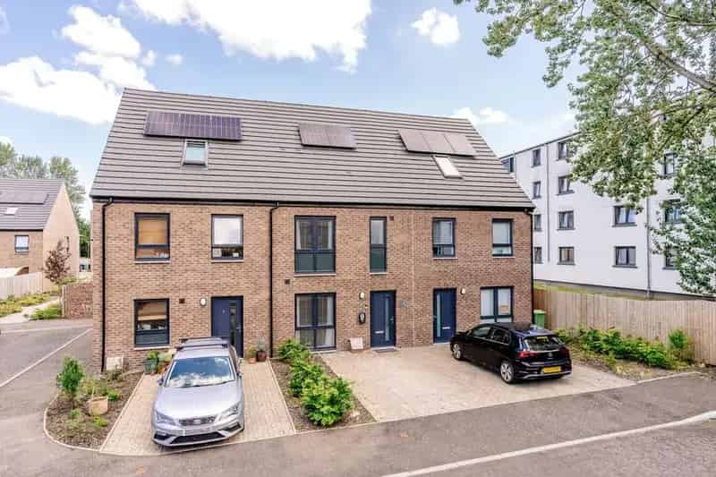 3 Bedroom Terraced House for Sale Shawlands Glasgow