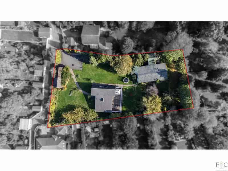 4 Bedroom Detached House for Sale in Knighton Leicester