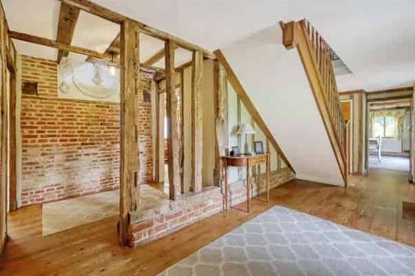 Grade II Listed 17th Century Farmhouse with 5 Acres