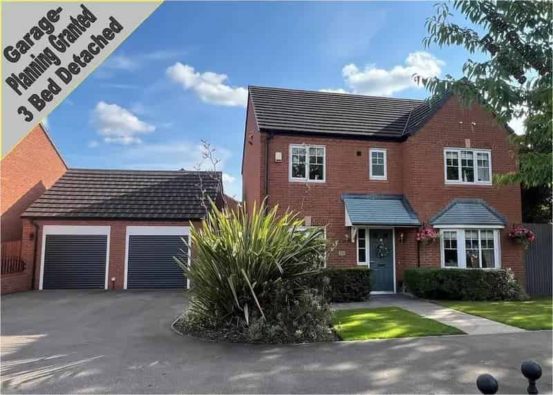 4 Bedroom Detached House For Sale