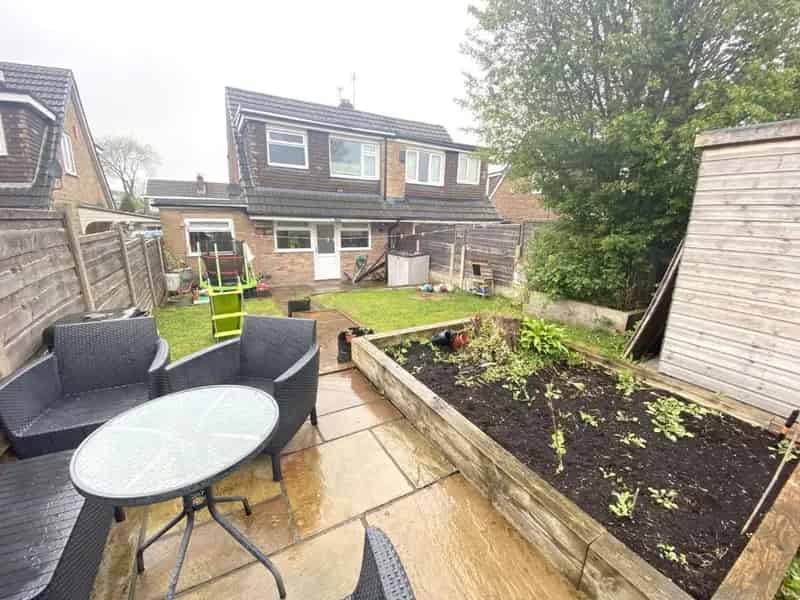 3 Bed Semi Detached House For Sale
