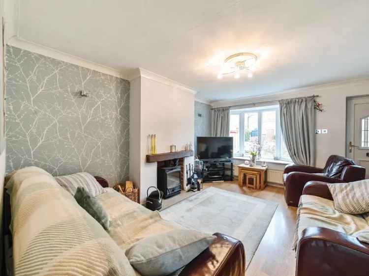 House For Sale in Wakefield, England