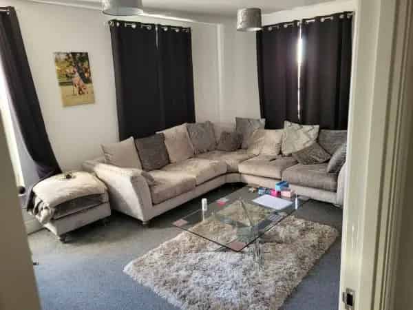 Lovely One Bed Flat Poundbury First Floor