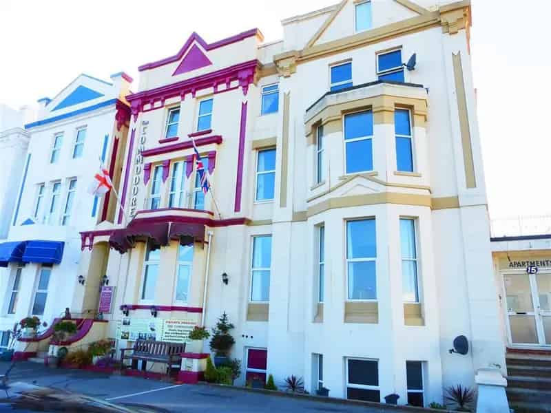 Seafront Studio Apartment Available Now Zero Deposit