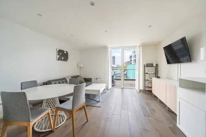 Flat For Rent , London, England
