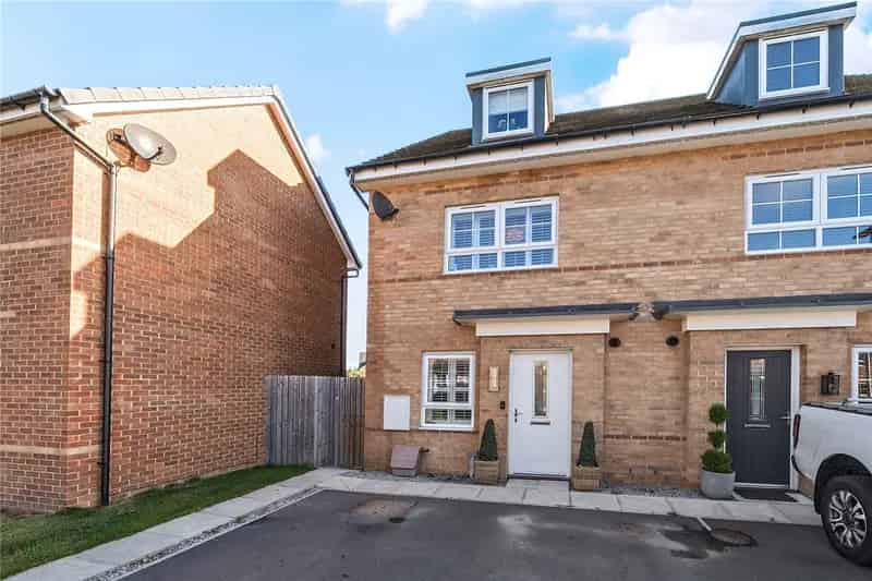House For Sale , Leeds, England