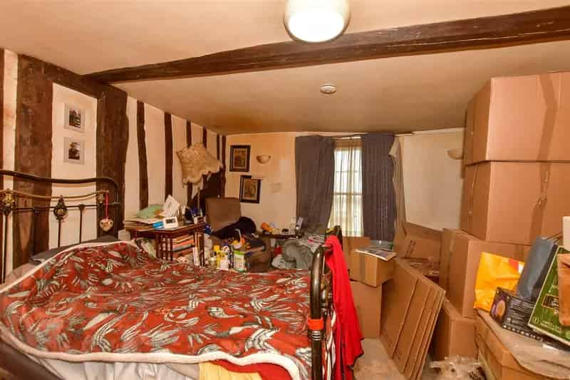 4 Bedroom Townhouse for Sale in Canterbury City Centre
