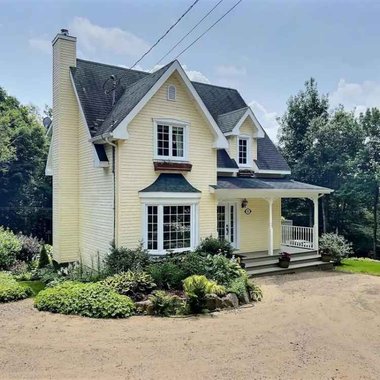 4 Bedroom Cottage on Wooded Lot Near Military Base