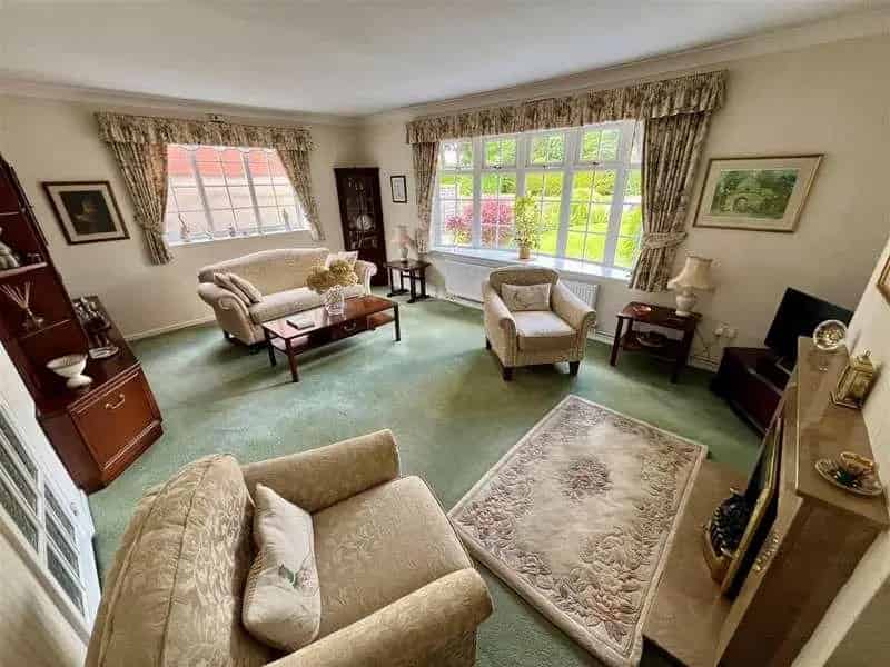 3 Bed Detached Bungalow For Sale