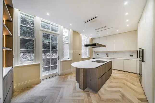 Luxury 3-Bedroom Apartment Bishops Avenue London