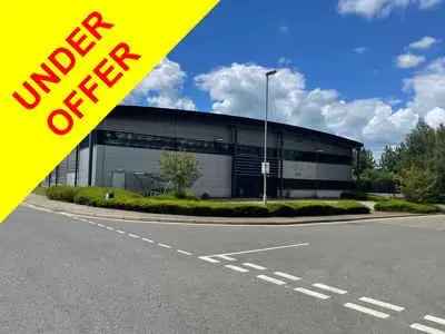 15950 sq ft Industrial Unit To Let