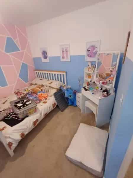 2 Double Bedroom House Near Village Amenities