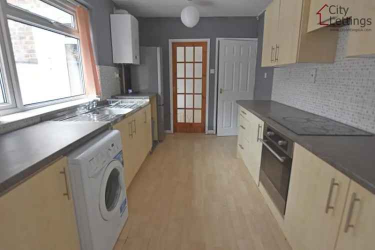 3 bedroom terraced house to rent