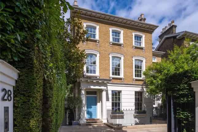 Detached House for Sale in Little Venice, London