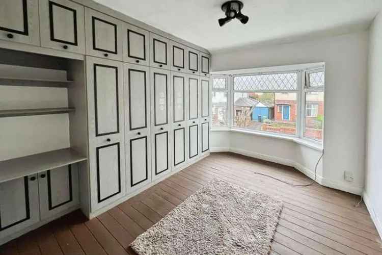 3 Bedroom Semi-Detached House for Sale Sharples Avenue