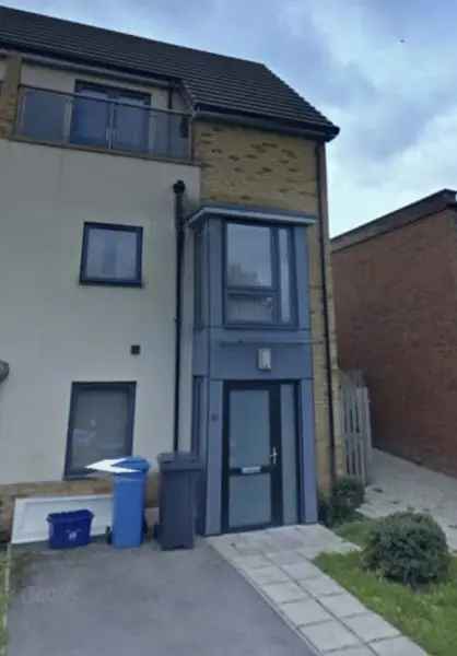 House For Rent in Sheffield, England