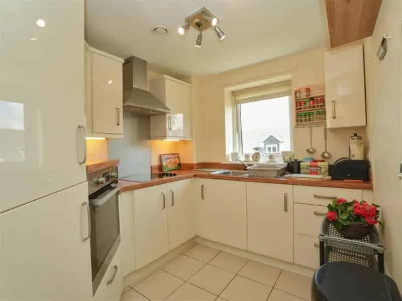 2 Bed Retirement Flat for Sale Stillington Oaks