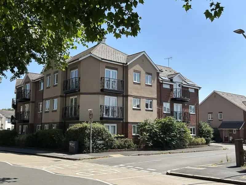 2 Bedroom Apartment to Rent Exeter Quayside
