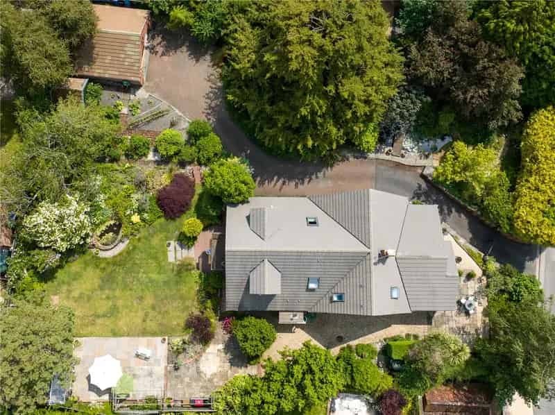 4 Bedroom Detached House for Sale Burbage High Street