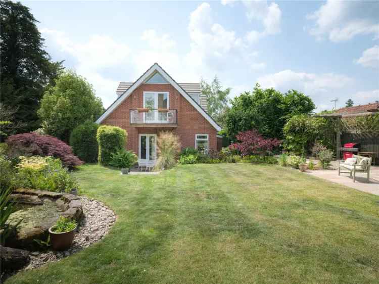 4 Bedroom Detached House for Sale Burbage High Street