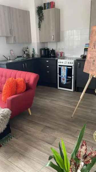 Flat For Rent in Basildon, England