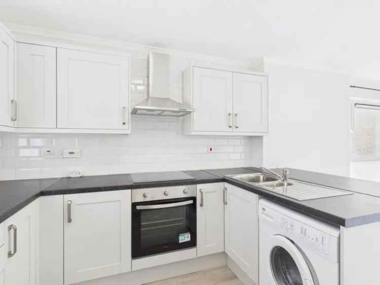1 Bedroom Ground Floor Maisonette For Sale