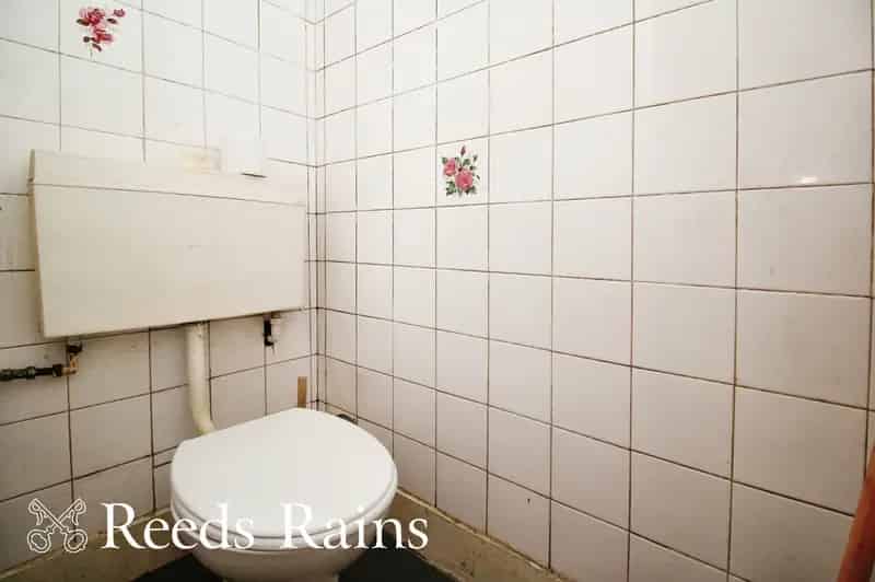 2 Bedroom Flat for Sale Liverpool Merseyside L13 No Onward Chain