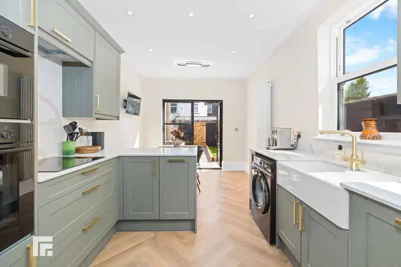 3 Bedroom Terraced House For Sale Near Victoria Park