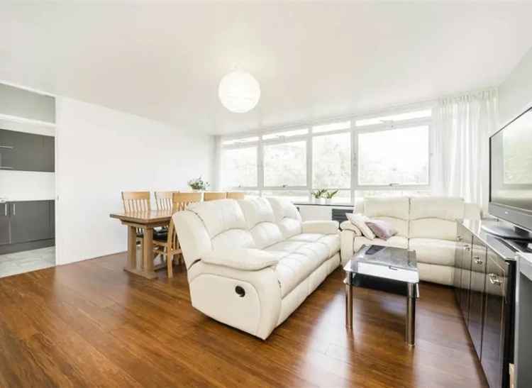 Spacious 3-Double Bedroom Flat Near Elephant & Castle