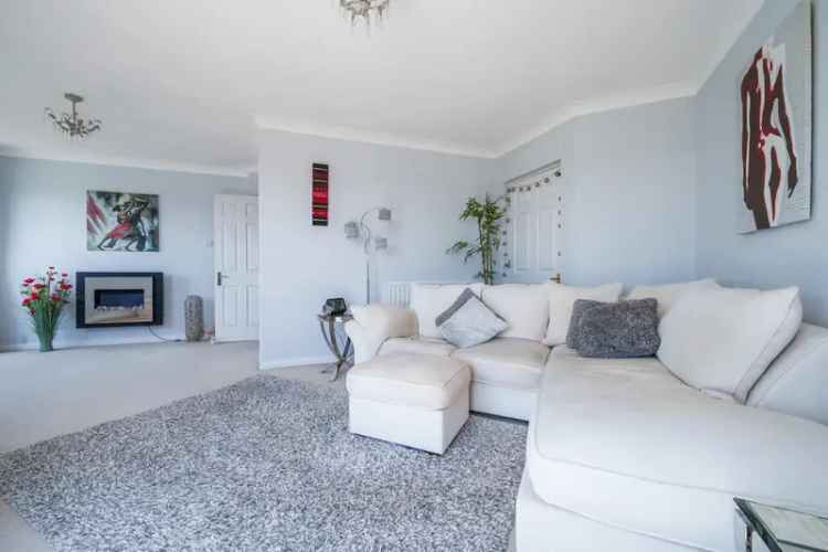 3 Bedroom Apartment for Sale Stunning Sea Views