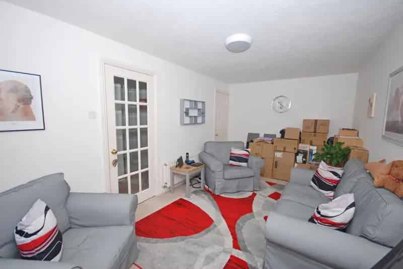 1 Bed Flat for Sale Near Amenities