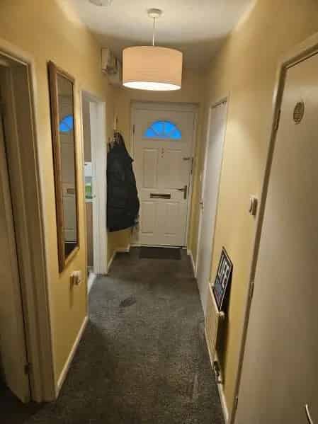 Spacious One Bedroom Wet Room Garden Near Transport Links